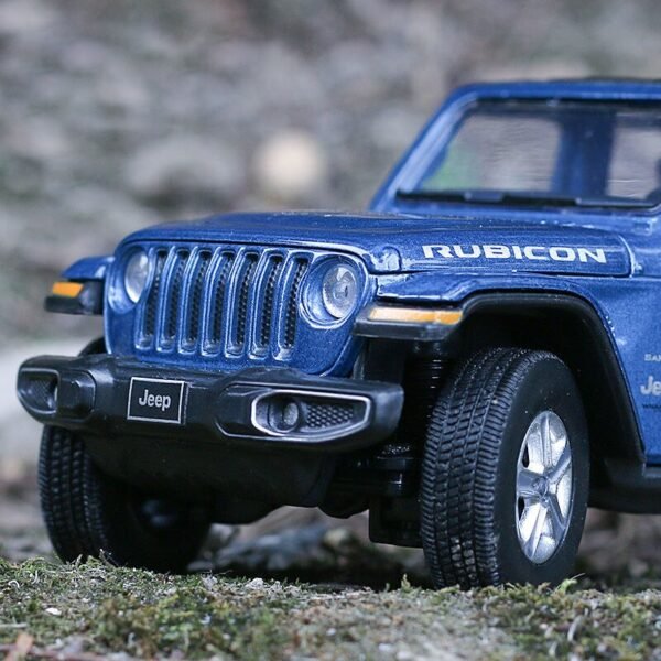 SUV Land Rover Discovery 4 en Alliage 1:24 - 7