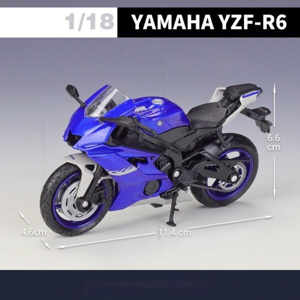 Moto Yamaha YZR-M1 - 5
