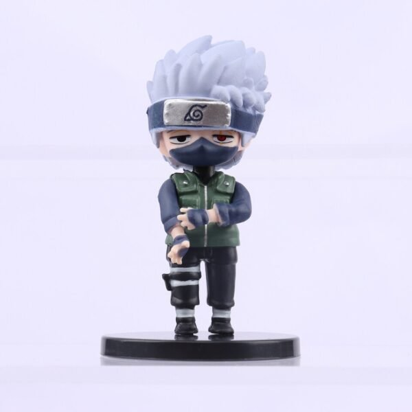 Set Naruto 12 Figurines + 40 Autocollants