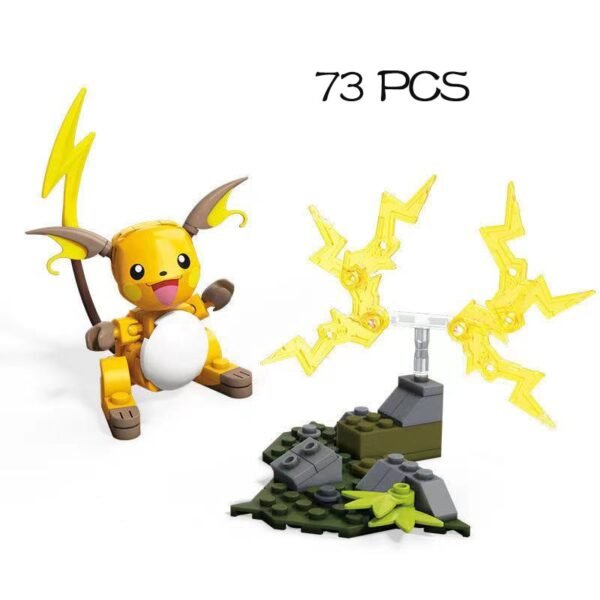Figurines de personnages mythologiques