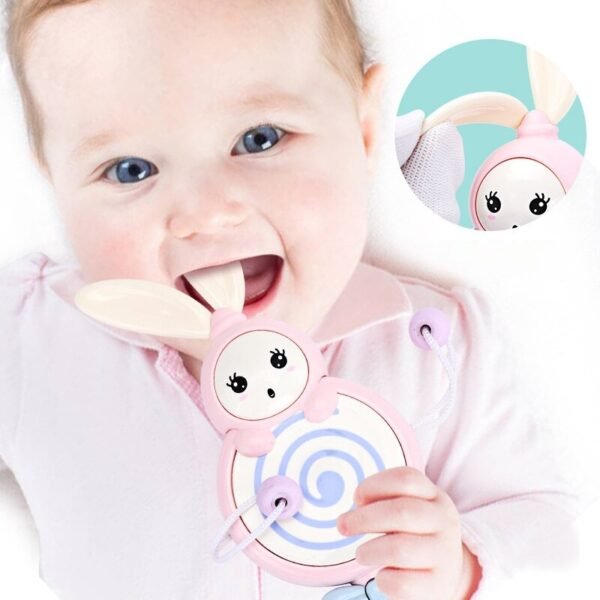 Hochet musical lumineux pour bébé - 1