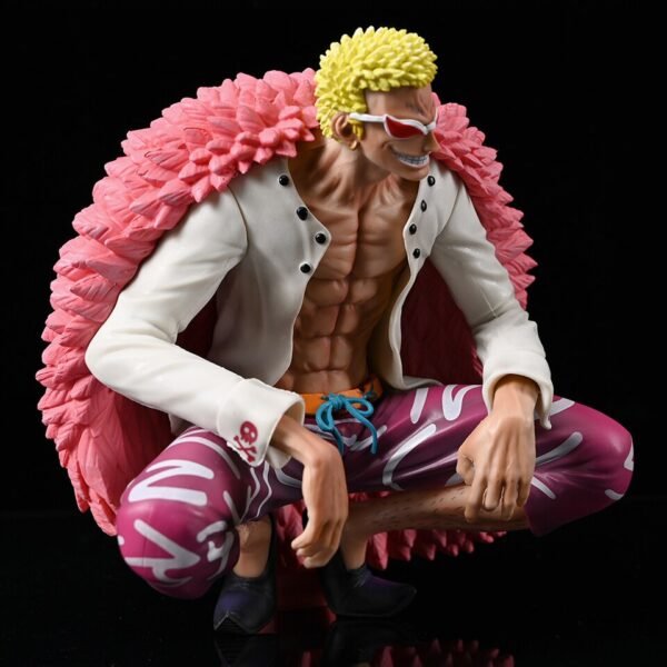 Figurine Donquixote Doflamingo de 16cm - 1