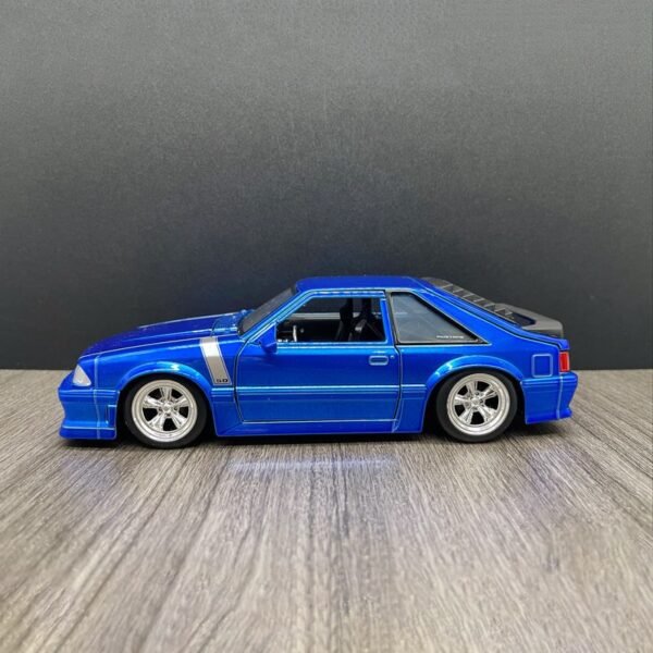 Modèle de Supercar Nissan GTR50 1:18 - 2