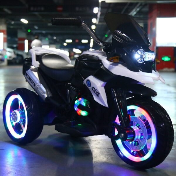 Moto tricycle électrique pour enfants avec roues lumineuses - 1