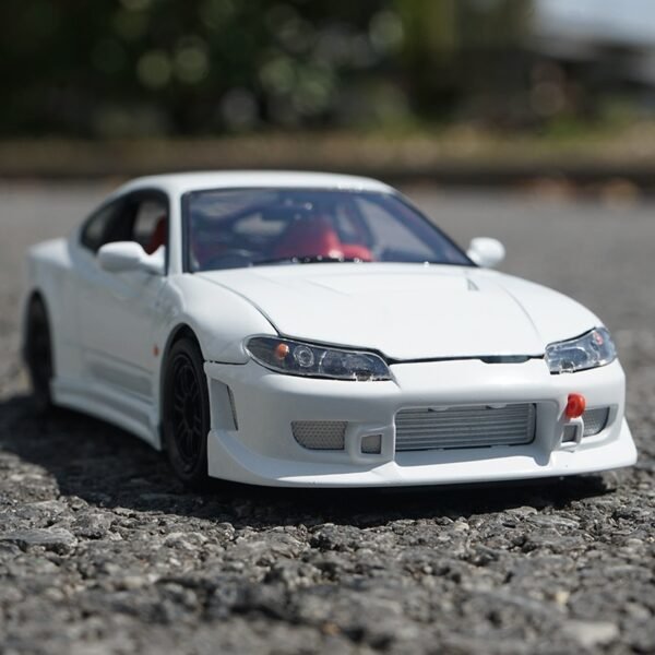 Audi RS6 Quattro 1:24 - 7