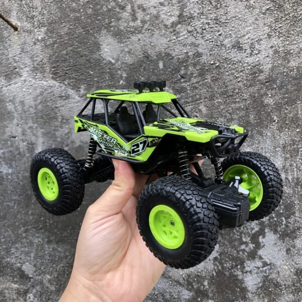 Voiture Tout-terrain Télécommandée avec Lumières - 8