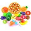 Cuisine d'enfant avec fruits et légumes